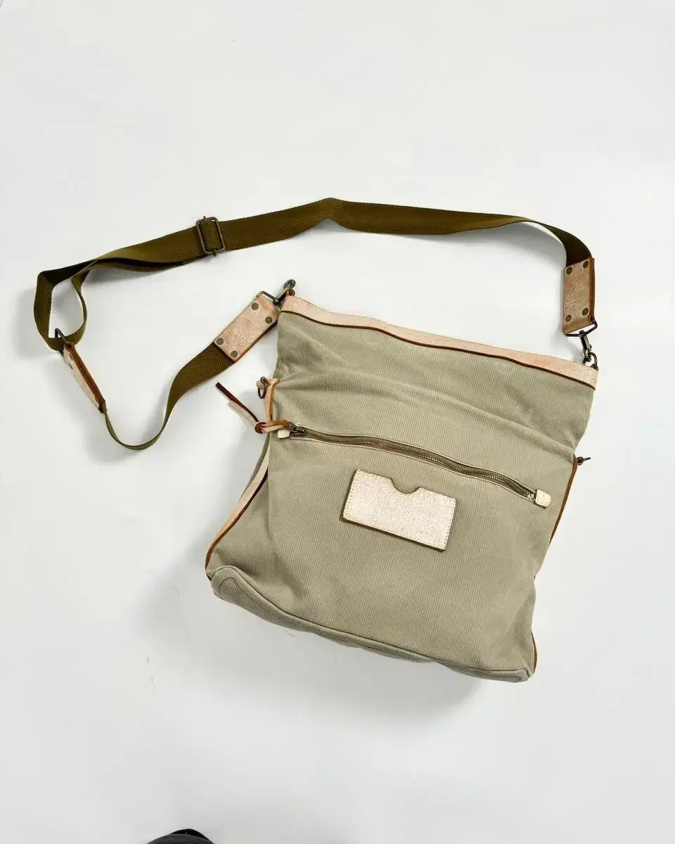 Vintage grunge canvas cross bag